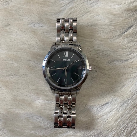 Fossil Ainsley Ro Analog Black Dial Women’s Watch - Picture 8 of 8